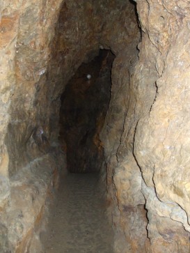 Tunnels 1